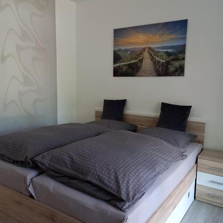 Appartment Hochpaterre Springe Extérieur photo