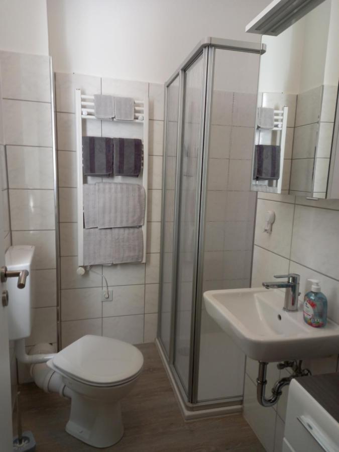 Appartment Hochpaterre Springe Extérieur photo